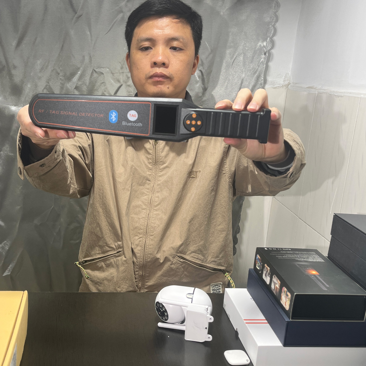 Professional Bluetooth TAG Det - đánh giá và giá Home Security System